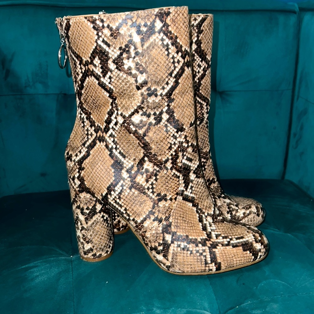 Snake Print Ankle Booties🐍